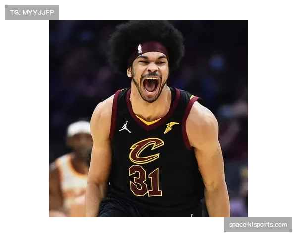 雷恩官方确认中场核心布里若伤停六周，球队“控球-渗透”体系遭遇重大考验